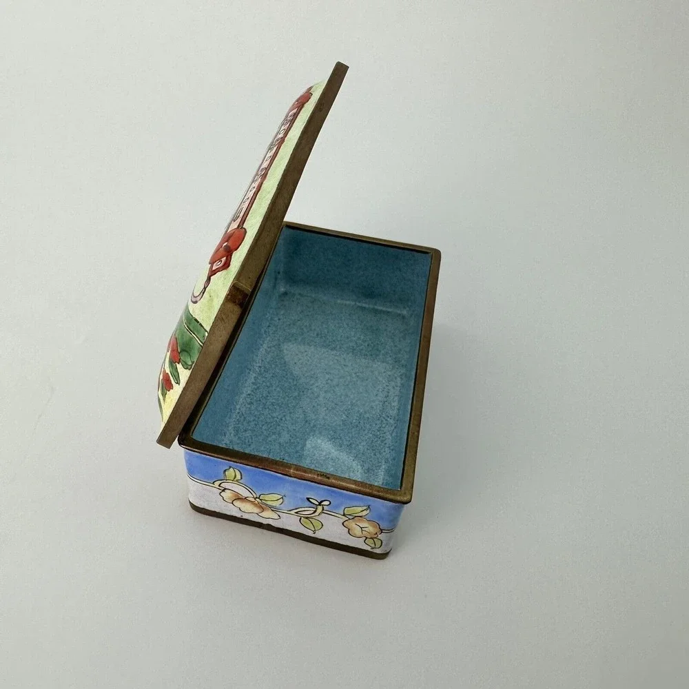 Chinemel enamel box